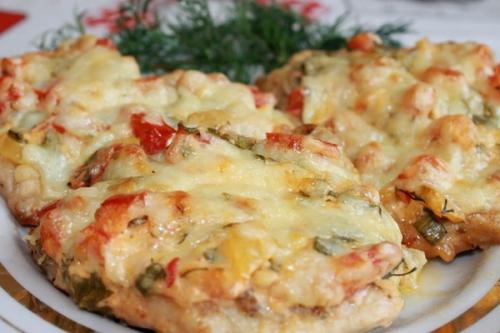 Рецепт куриная грудка под шубой в духовке. Сочная куриная грудка под шубой в духовке