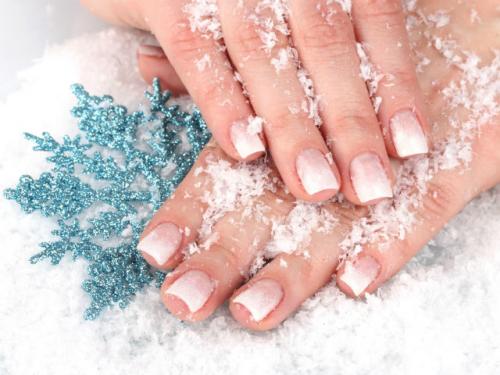 Как ухаживать за ногтями на руках. Основной уход за кожей рук в домашних условиях