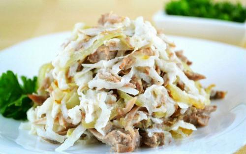 Салат с редькой и мясом. Оригинальные рецепты салатов с редькой зеленой и мясом