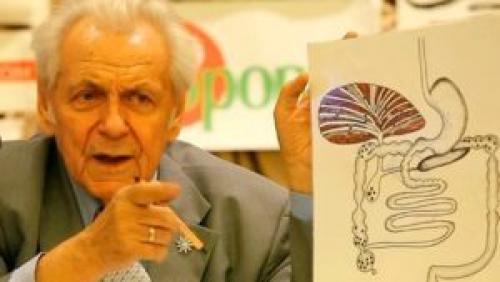 Профессор неумывакин о суставах. Как лечить суставы по неумывакину: суть методики