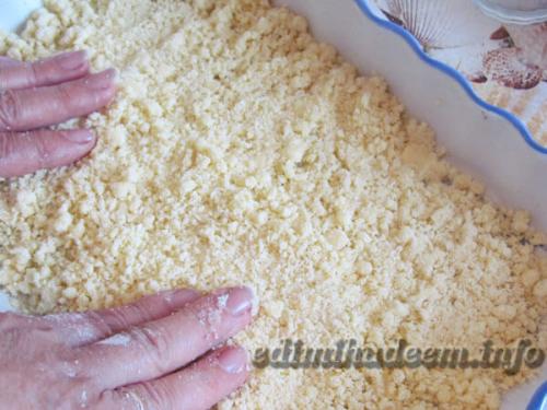 Королевский пирог с творогом и маслом