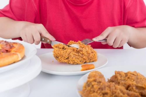 Рвота после еды. Рвота сразу после еды: причины и симптомы