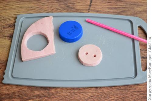 Холодец в пластиковой бутылке Поросенок. Заливной холодец "Поросенок" в бутылке