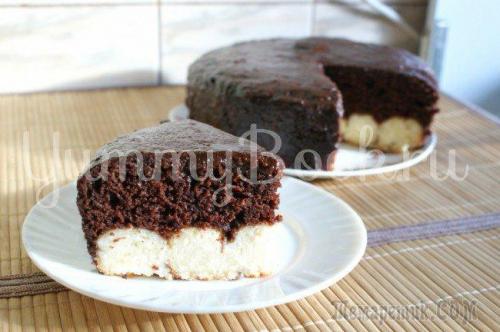 Шоколадно пирог с творожными шариками мультиварке. Шоколадный пирог с творожными шариками в мультиварке