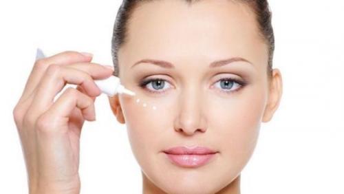 Опухшие глаза после слез на утро. Косметические и аптечные средства