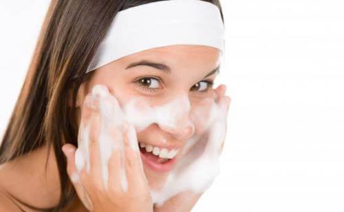 Какой крем для лица выбрать после 40 лет с гиалуроновой кислотой. Как выбрать крем для лица после 40 лет 22 Какой крем для лица выбрать после 40 лет с гиалуроновой кислотой. Как выбрать крем для лица после 40 лет 22