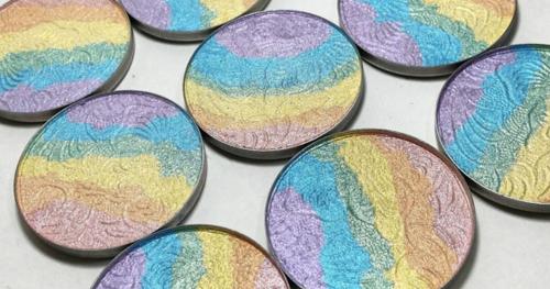 Хайлайтер для жирной кожи. Какой хайлайтер подойдет для жирной кожи?