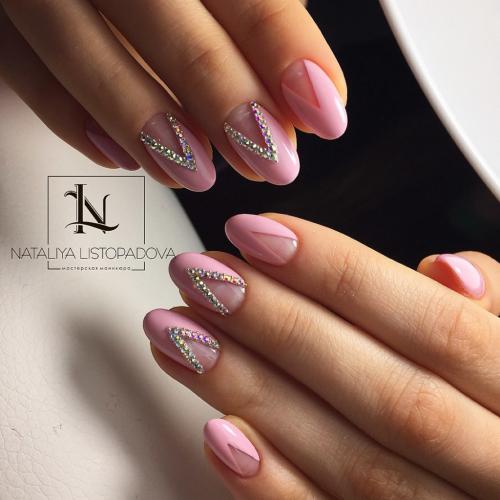 Как снять гель с ногтей без спиливания. Снятие гель-лака: размачивать или спиливать?