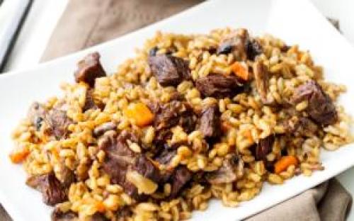 Перловка с грибами и мясом в мультиварке. Перловка с мясом и грибами в мультиварке