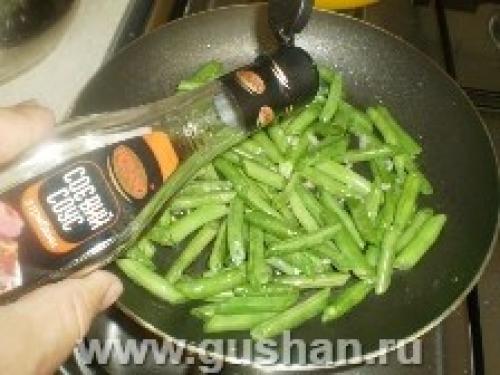 Салат с консервированным тунцом и стручковой фасоли. Салат с тунцом и стручковой фасолью