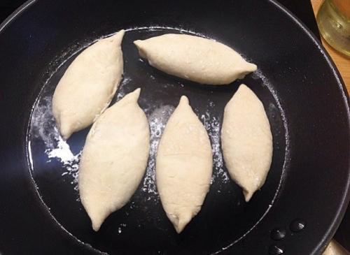 Пирожки с картошкой быстро и просто. Быстрые жареные пирожки с картошкой