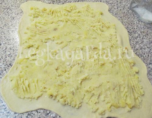 Пирожки с картошкой в духовке рецепты быстро и вкусно. Быстрое тесто на пирожки в духовке с сухими дрожжами на молоке