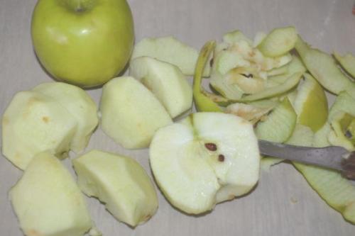 Шарлотка с курагой и яблоками в мультиварке. Оригинальная шарлотка с яблоками и курагой