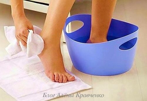 Масло для смягчения кожи пяток. Чем смягчить пятки очень шершавые и грубые