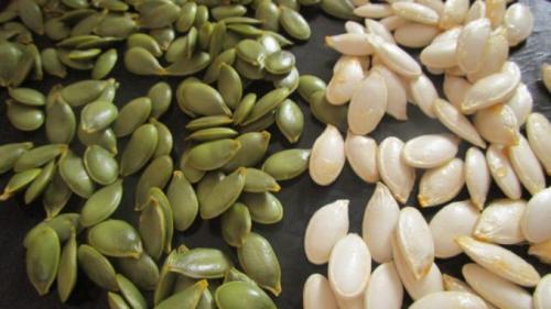 Тыквенные семечки сколько есть в день. Сколько штук тыквенных семечек нужно съедать в день