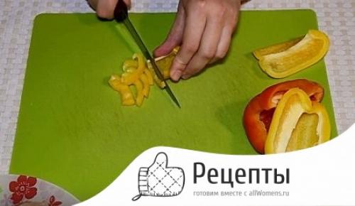 Теплый салат с куриной грудкой и стручковой фасолью. Салат из стручковой фасоли и куриной грудки