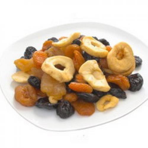 Что полезнее конфеты или сухофрукты. Сухофрукты