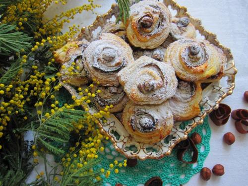 Улитки из слоеного теста с творогом. Творожные улитки из слоеного теста с пастилой