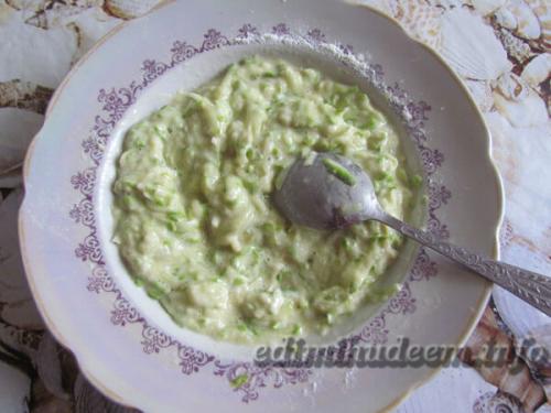 Оладьи из кабачков для годовалого ребенка. Кабачковые оладьи для детей