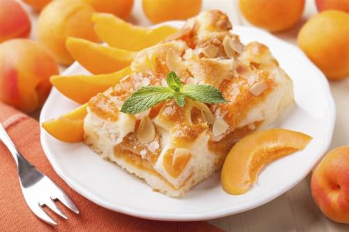 Сухой пирог с абрикосами. Пирог с абрикосами в духовке: 5 рецептов вкусного абрикосового пирога