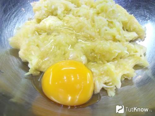 Диетический пирог из кабачков. Как приготовить диетическое кабачковое тесто