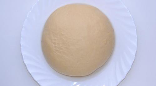 Слоеный торт с заварным кремом