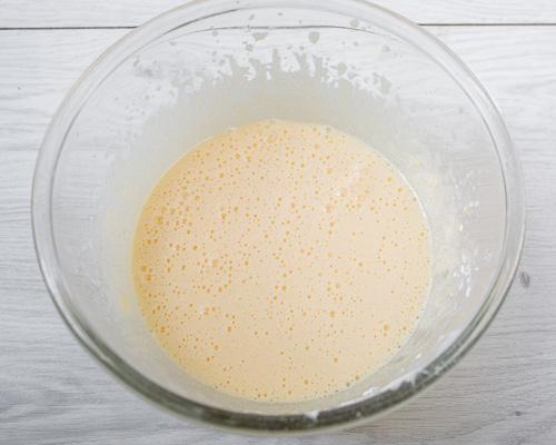 Торт наполеон с кремом пломбир.