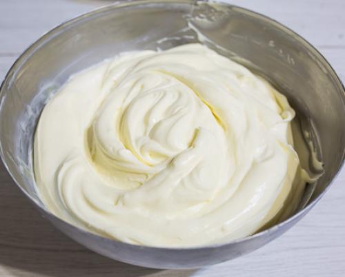 Торт наполеон с кремом пломбир.