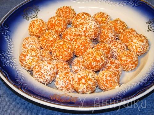 Морковные конфеты.