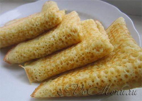 Печем блины на кефире. Заварные блины на кефире