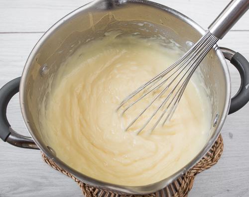 Торт наполеон с кремом пломбир.