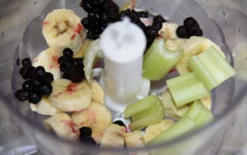 Сыроедение с Викторией Бутенко — зеленые коктейли, их польза и вред