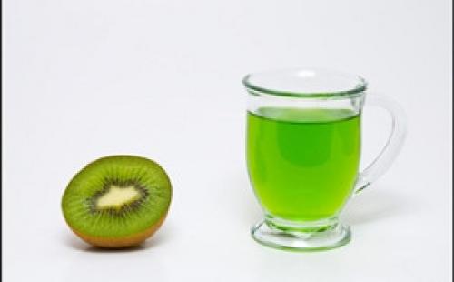 Зеленый коктейль с киви