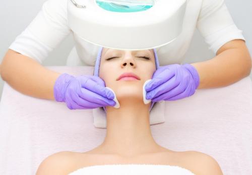 Как сделать чистку лица в домашних условиях