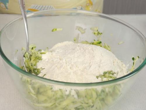 Диетический кабачковый торт без майонеза. Рецепт на 2 кабачка