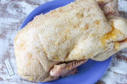 Рецепт: утка с яблоками и апельсинами в духовке