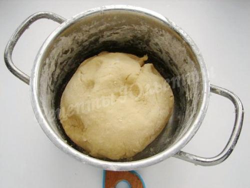 Заварное тесто на вареники на молоке. Заварное тесто на молоке для вареников