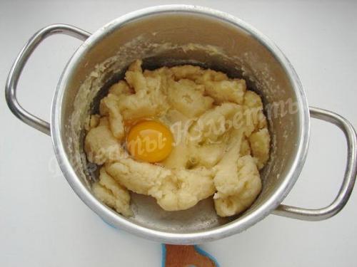 Заварное тесто на вареники на молоке. Заварное тесто на молоке для вареников