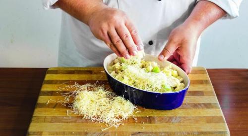 Запеканка из кабачков цветной капусты и курицы. Запеканка из цветной капусты и кабачков