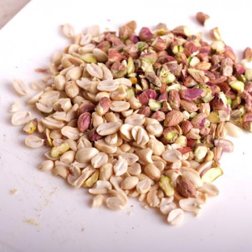 Нуга с орехами и цукатами домашняя. Медовая нуга с орехами