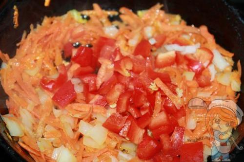 Ленивые голубцы из пекинской капусты с рисово-овощным фаршем без мяса