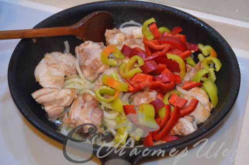 Курица по-испански. Жареная курица по-испански