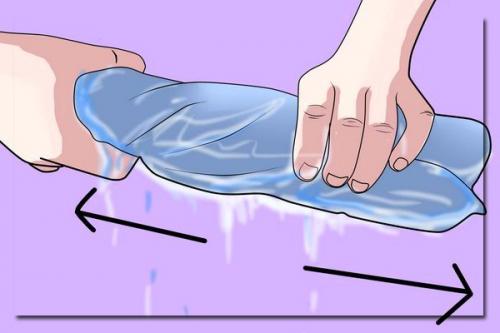 Как растянуть майку дома. Как растянуть футболку, кофту, платье