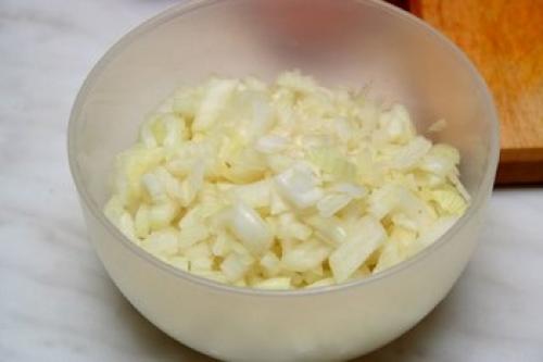 Лук от прыщей. Луковая маска для лица – средство для проблемной кожи и не только