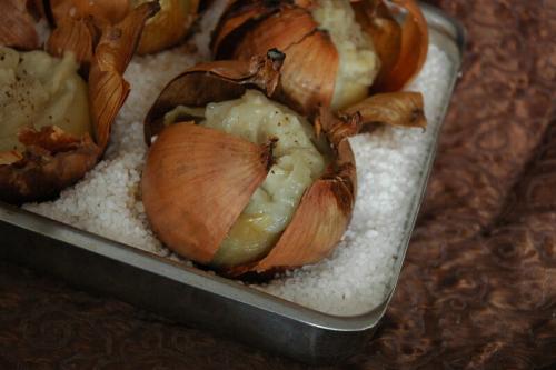 Печеный лук от прыщей. Печеный лук, но не для лечения прыщей