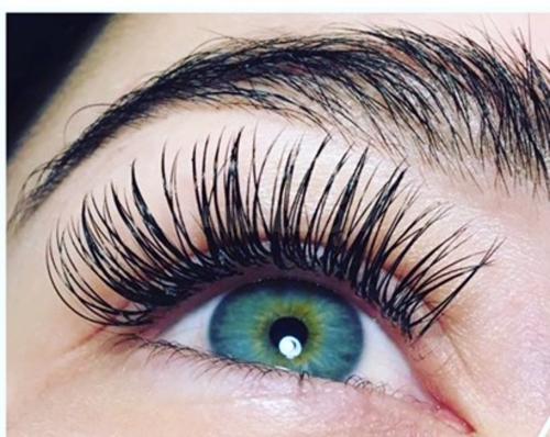 Вельвет ресниц или ботокс. Польза и вред