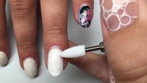 Как снять гелевое покрытие с ногтей в домашних условиях с помощью машинки. Как снимать гель лак с ногтей аппаратом