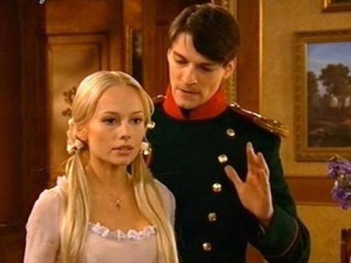 Корикова и страхов роман. К чему приводит безрассудная любовь: тайный роман артистов Даниила Страхова и Елены Кориковой