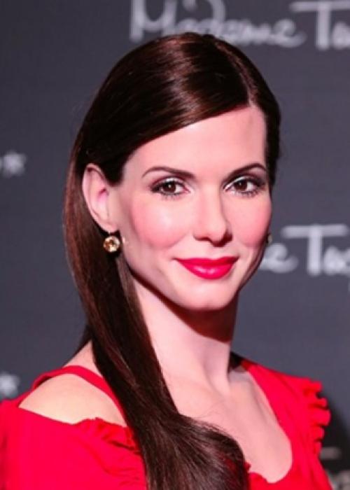 Макияж к бежевому платью. Макияж под бежевое платье 03