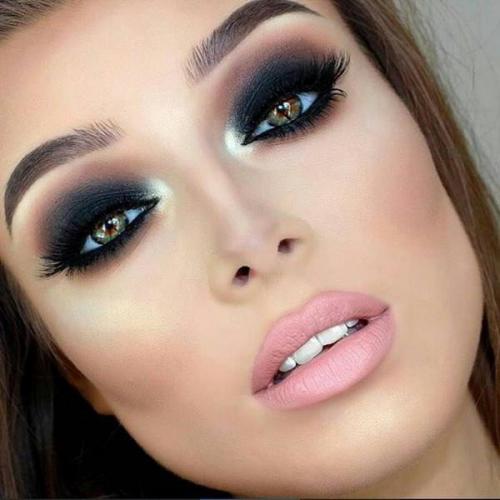 Макияж под платье цвета пудры. Макияж под розовое платье